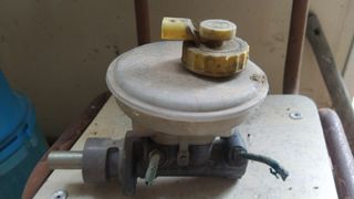 faros y compresor Seat Ibiza 2002