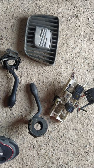 faros y compresor Seat Ibiza 2002