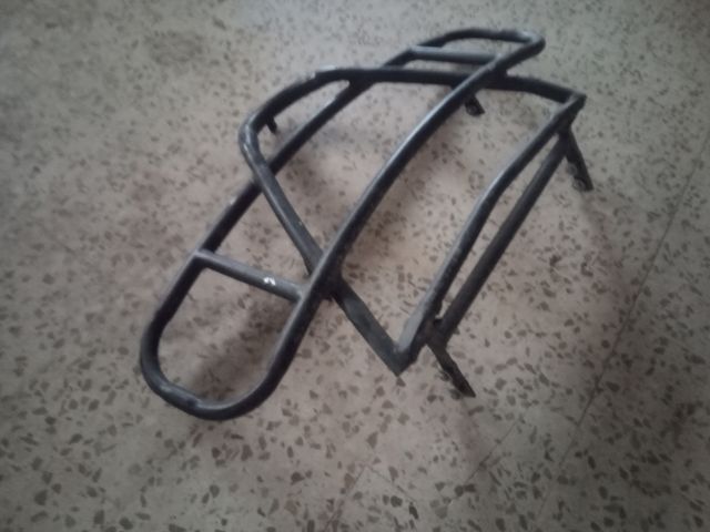 Defensa delantera Terrano 2