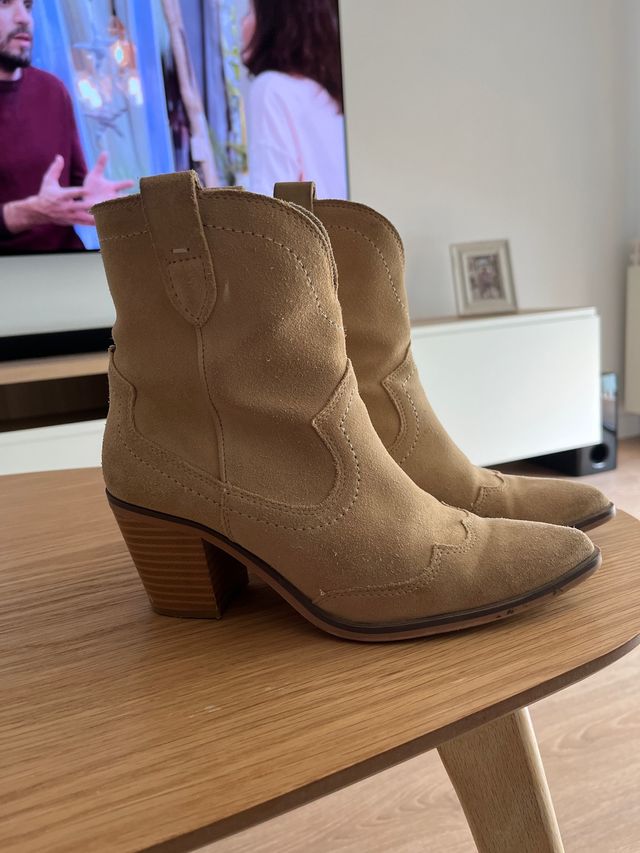 Botas Cowboy Stradivarius Calzado Nueva Temporada Botas Tachuelas