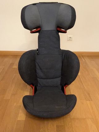 Silla grupo 2/3 Bebeconfort.