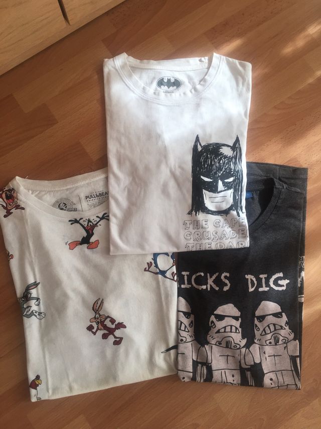 Camisetas estampadas em quadrinhos