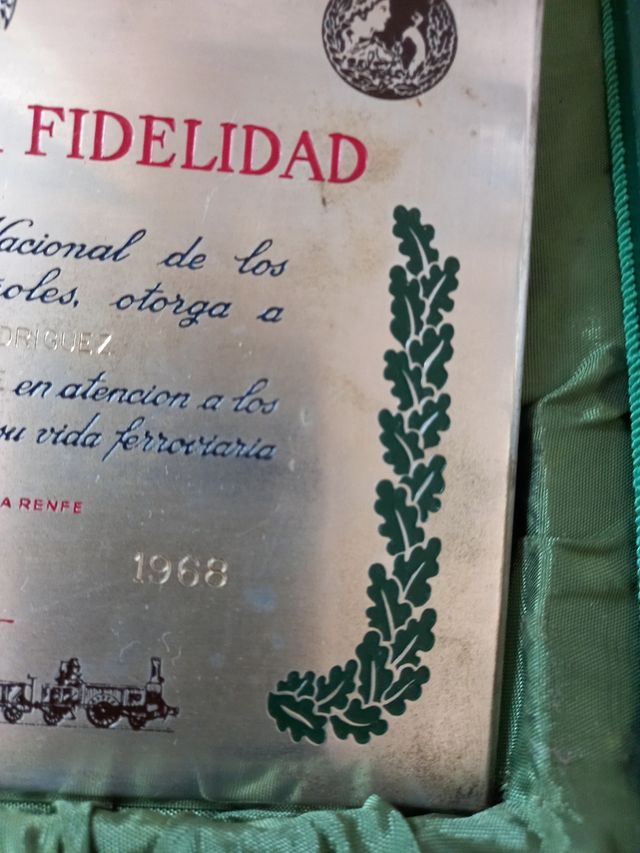 placa Renfe conmemorativa 1968