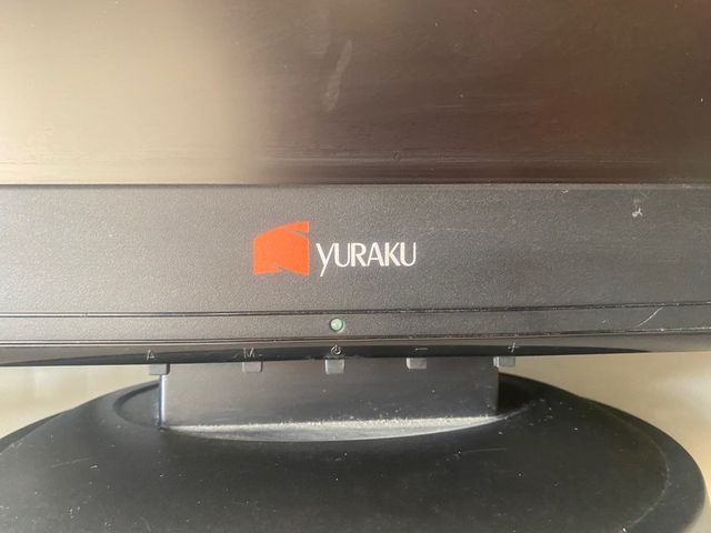 Monitor PC da 19" funzionante.