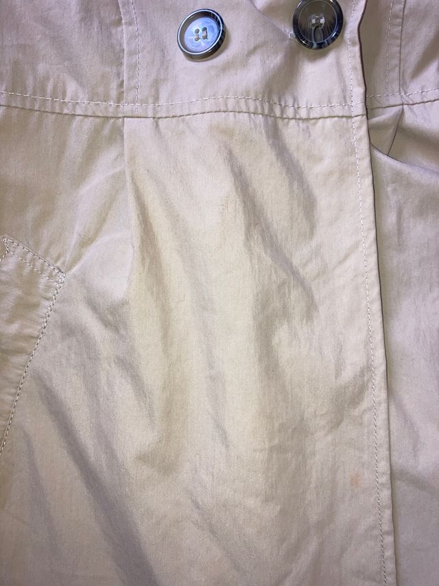 Gabardina talla 4 años marca Neck&Neck