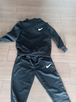 chandal nike