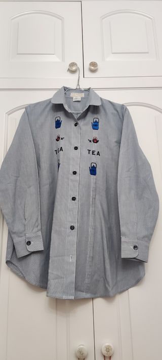 Camisa de rayas azul
