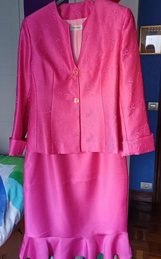 traje de mujer de fiesta 