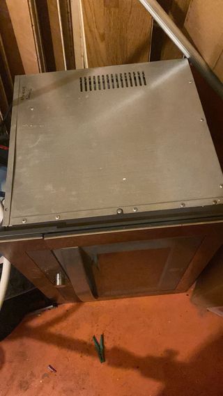 Se vende horno microondas balay