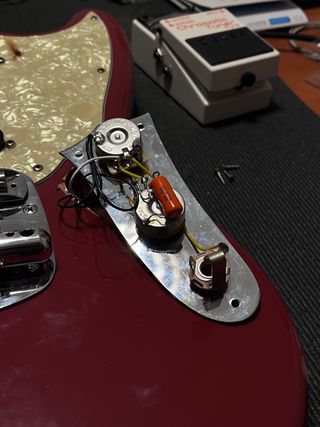 Arnés custom CTS y condensadores NOS