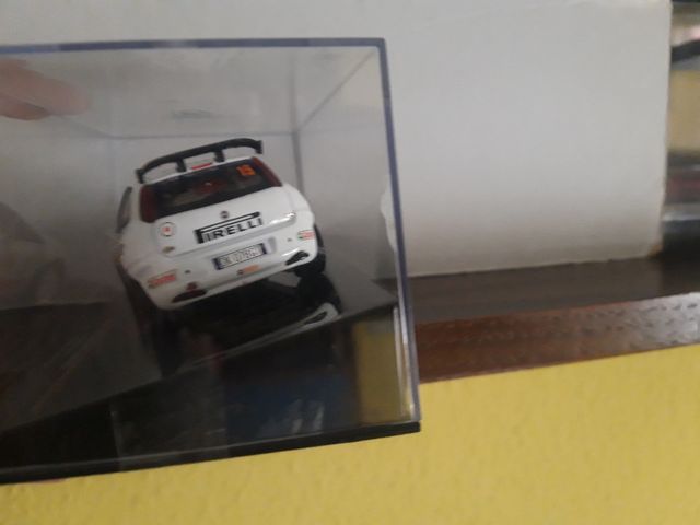 FIAT GRANDE PUNTO S2000 BURRI RALLY MONTECARLO 09