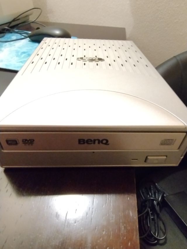 Lettore masterizzatore dvd esterno BENQ