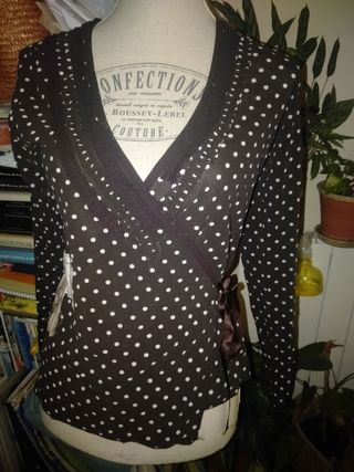 BLUSA LUNARES COLOR CHOCOLATE T.M