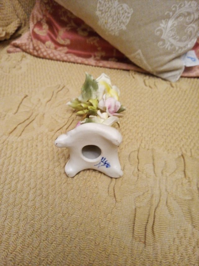 Portacandela con fiore in ceramica,nuovo