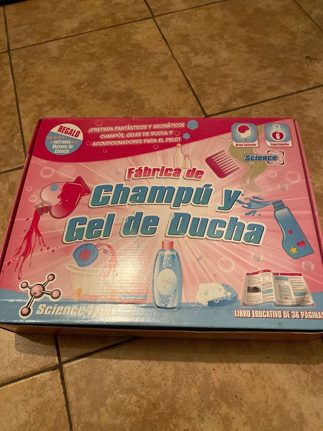 Champú y gel de ducha