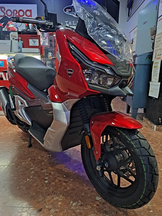 MOTOR HISPANIA VR10 125cc 15cv!! SCOOTER PERFECTO!