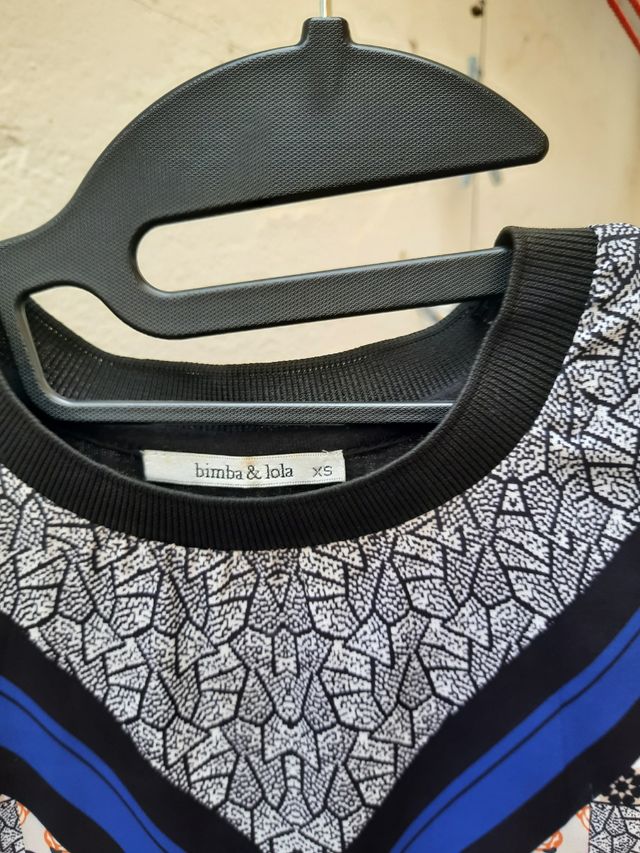 Bimba & Lola. Camiseta. Talla XS