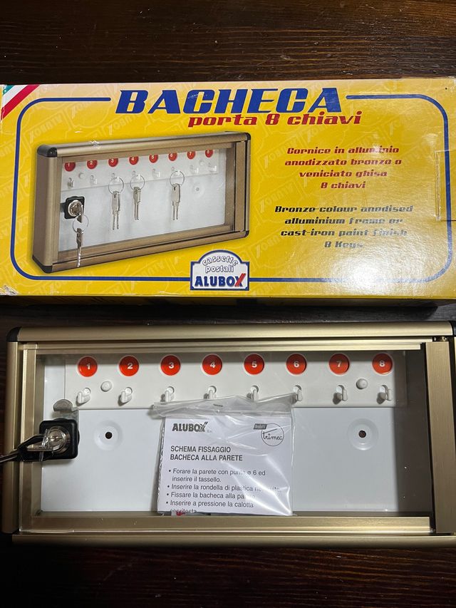 Porta 8 chiavi