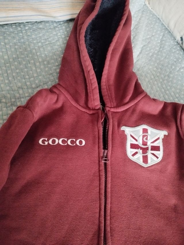 chaqueta y camisa a juego