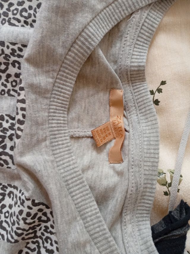 camisetas varias. Una 3, todas por 10€