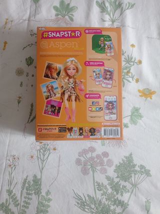 Muñecas SNAPSTAR Lola y Aspen