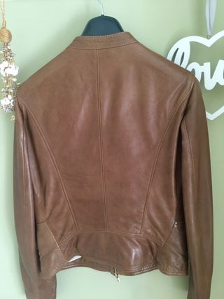 Chaqueta de piel Massimo Dutti 
