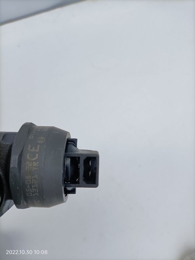 2 inyectores bosch 0414720210