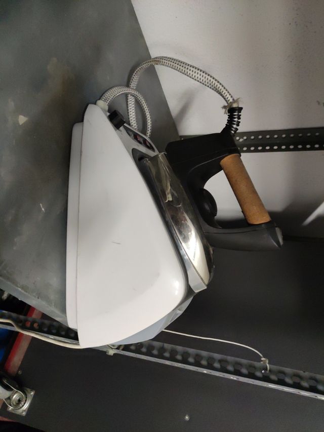 plancha con vapor taurus