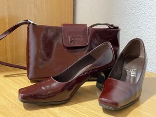 Zapatos y bolso de piel