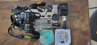 Camara Nikon D5300 + Mogollón de Accesorios + 64GB