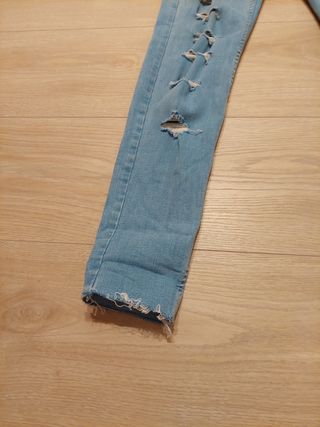 Vaquero mujer Bershka 