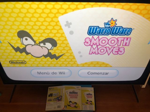 Wii WarioWare Smooth Moves