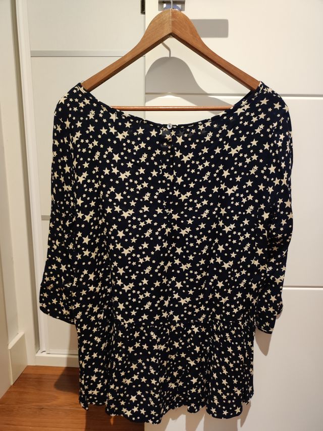 Camisa Azul Marino y Blanca. Poète