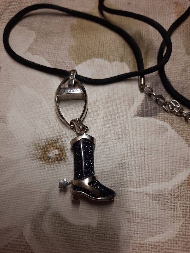 colgante luxenter bota cowboy