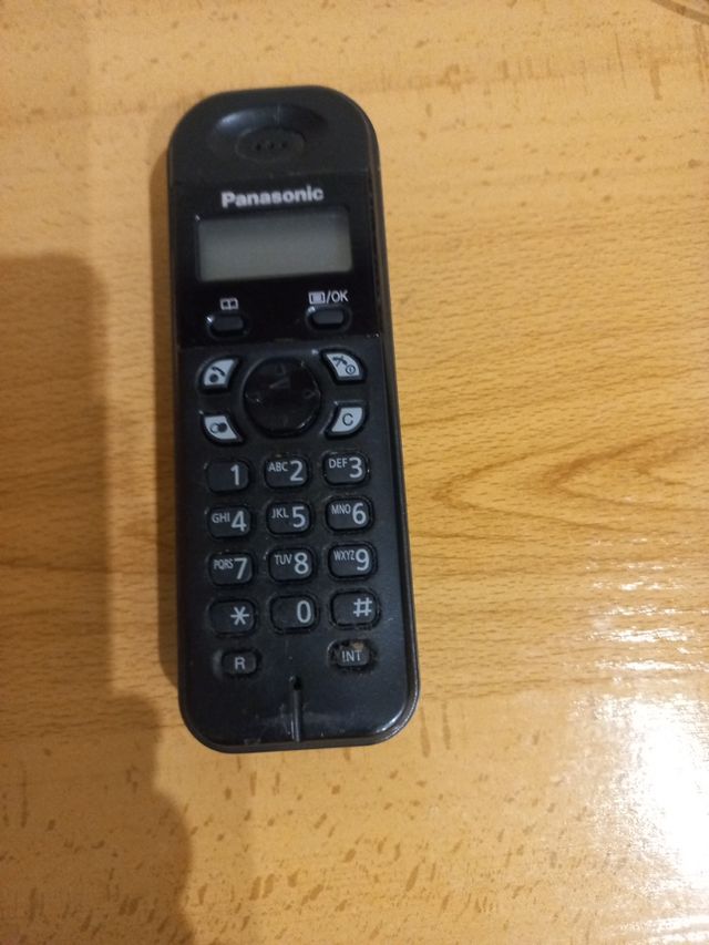 Teléfono inalámbrico marca Panasonic
