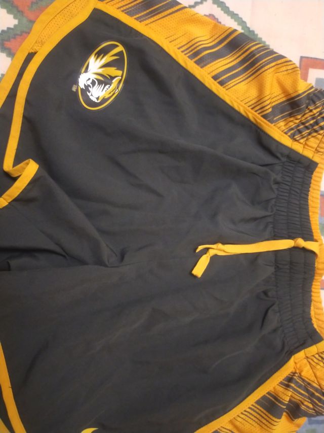 Pantaloni sportivi Nike taglia S