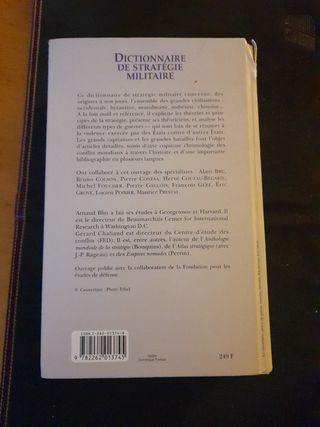 Dictionnaire de stratégie militaire. Libro francés