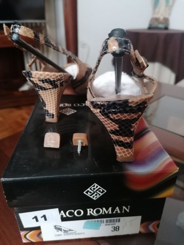 Sandalias de piel Paco Roman