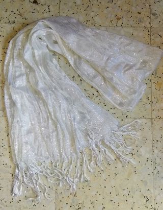 pañuelo blanco plateado