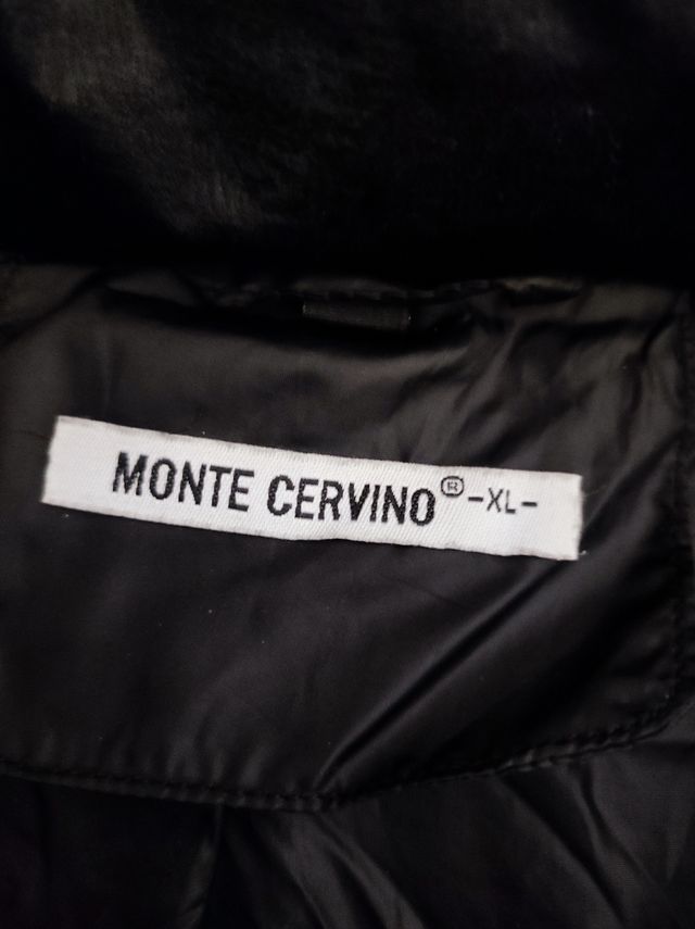 giaccone con cappello pelliccia