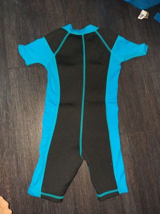 Traje de Neopreno Talla 12 meses