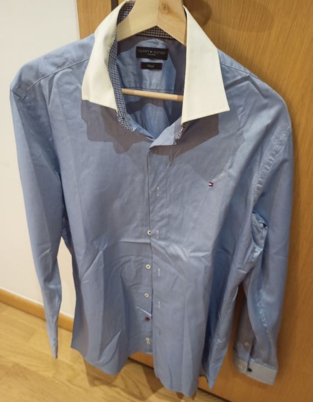 Camisa Tommy Hilfiger talla L perfecto estado