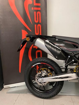 Rieju mrt 50 pro black series roja