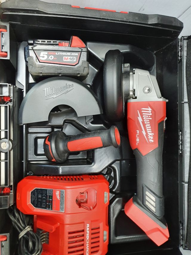 MOLADORA A BATERIA MILWAUKEE de segunda mano por 250 EUR en Sabadell en