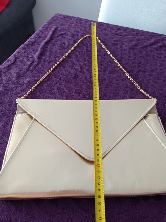 Bolso de fiesta dorado