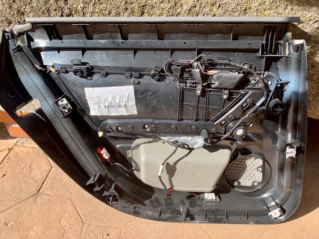 Panel Interior Trasero de Puerta Derecha Audi A6