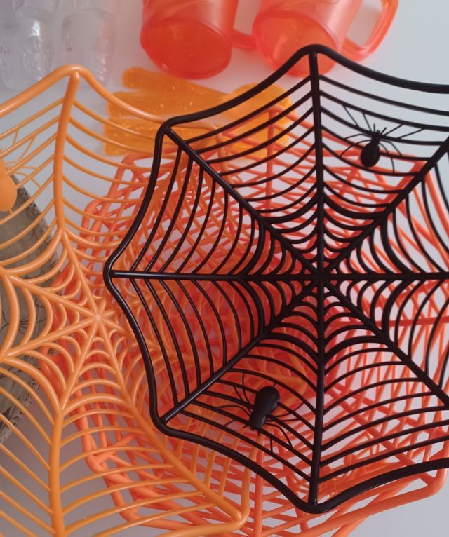 Halloween: varios objetos. Vajilla