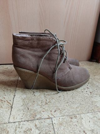 Botines de cuña Primark, talla 38