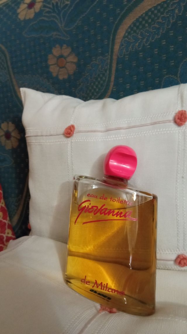 EAU de toilette  Giovanna de Milano antigua