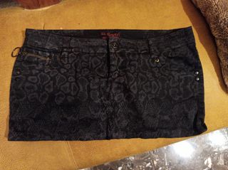 OfertaMini Falda, 95 % algodón, zara Inditex T 42,